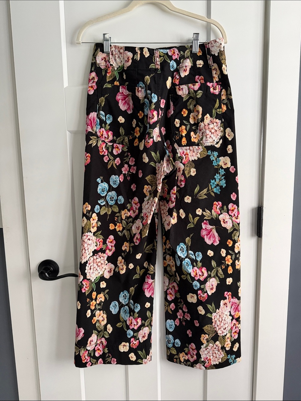 Maeve The Colette pant in dark floral - Picture 5 of 6